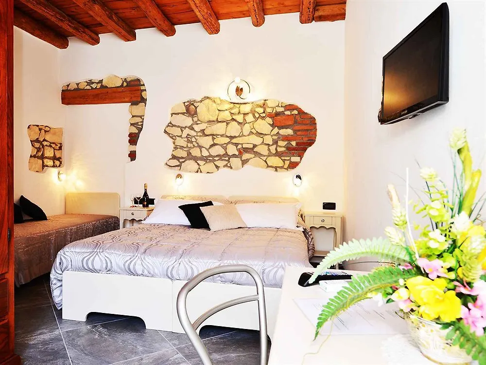 CQ Rooms Verona Gasthof