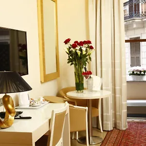 https://augustana-house.it-romehotels.com