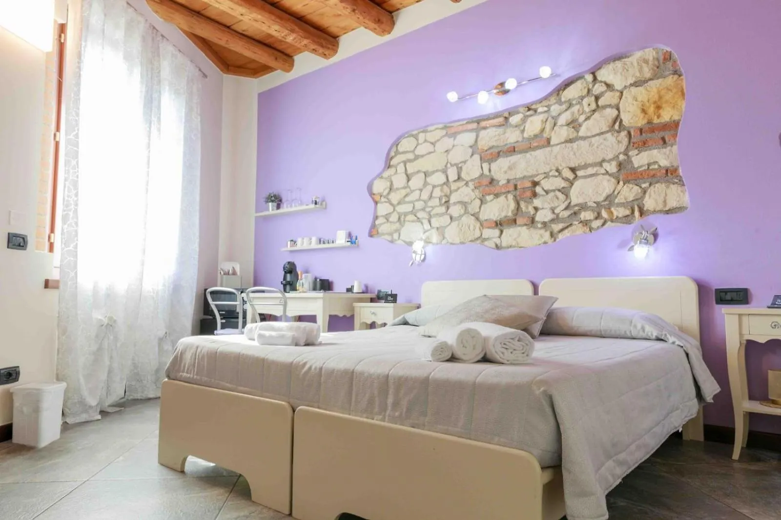Cq Rooms Verona