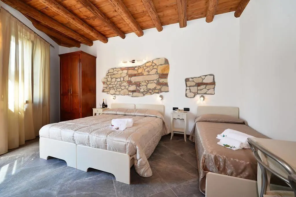 Cq Rooms Verona